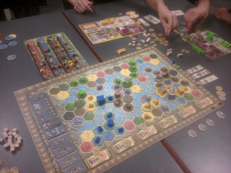 Et ça manipule de partout !