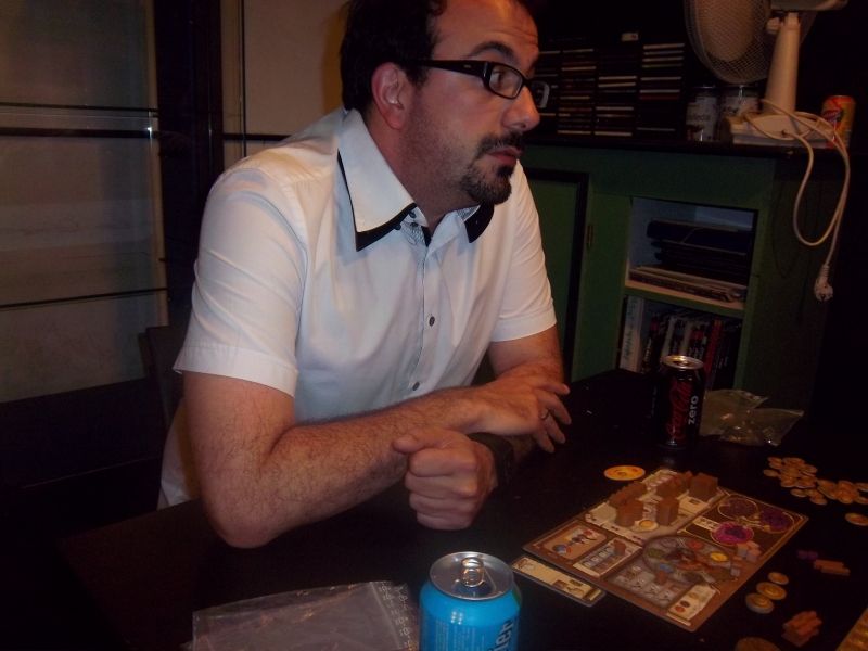 Monsieur Thieumm, déjà inquiet par le tournure des évènements.