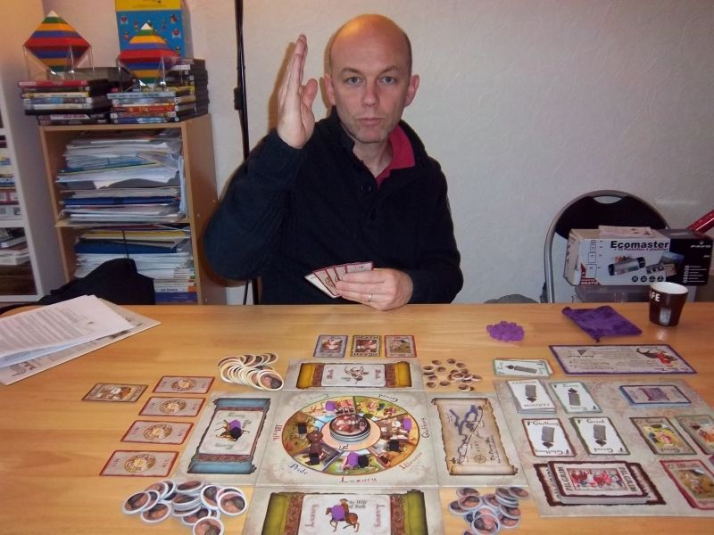 A mon tour, j'obtiens le pardon grâce à l'habile "pardonners" Palferso...ouf ! merci...ça me coùtera combien ? 