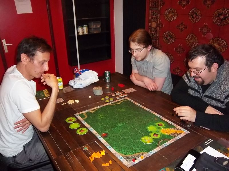 Soirée spéciale Tikal...nous commençons avec Tikal I. De g.à d. Messieurs Kubdeboa, Plume, et le centurion Lapinus.