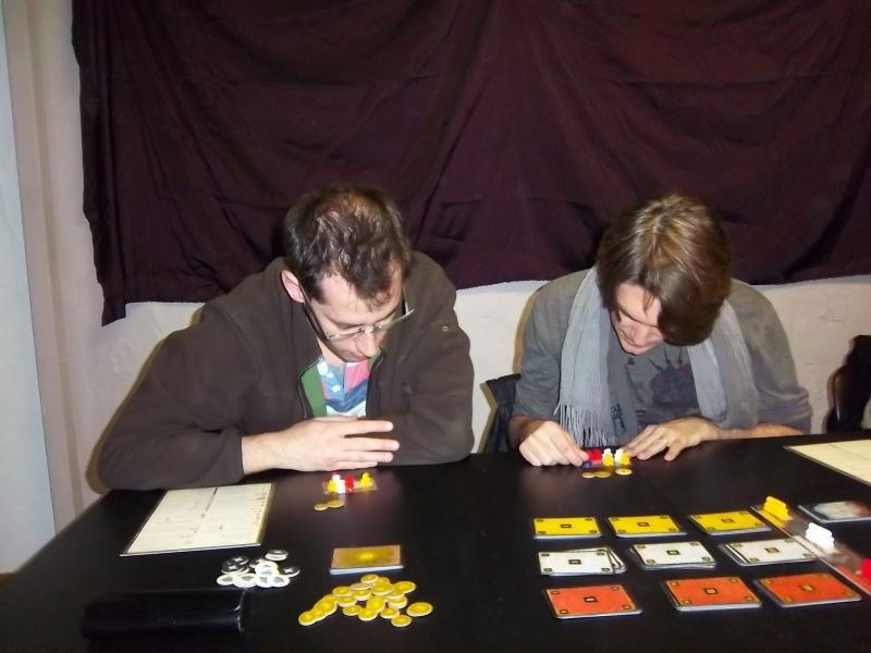 Bon, aller, un peu de sérieux, on se concentre un peu...