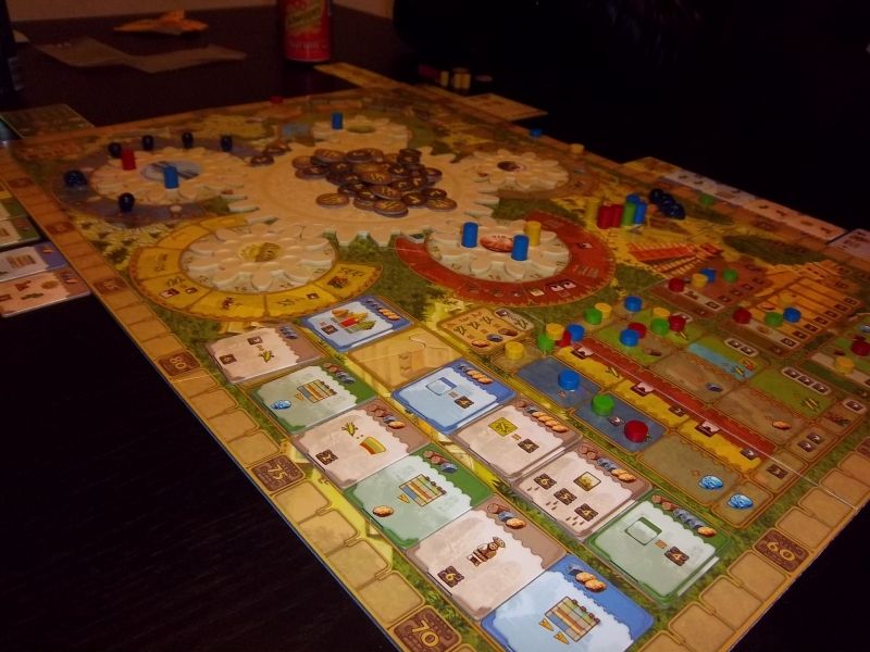 Je trouve tzolk'in photogénique : il y a de la couleur, et puis ses rouages ont l'air bien mystérieux aux yeux du profane. 