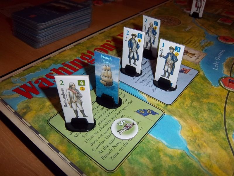 Les français que l'américain espère voir arriver, ainsi que des généraux américains qui attendent leur tour : méfiance vis à vis d'Arnold : il peut trahir...