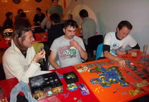 L'auteur est venu relever les scores. 