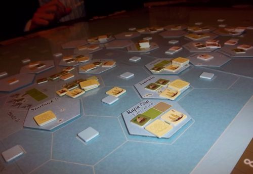 Mon expansion à un ou deux tours de la fin de la partie. Il me restait encore de la place pour quelques villages, mais c'était insuffisant pour inquiéter monsieur Luc