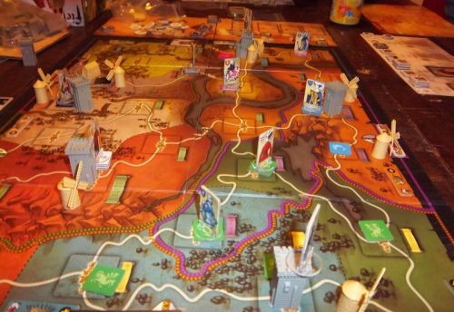 Après les premiers achats et déplacements, la partie s'anime...