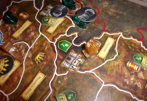 Les Martell contrôlent Hautjardin...oui, c'est triste ça aussi.