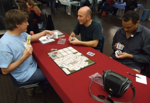 Unkle, aux explications des règles de London pour Palferso et Ed...