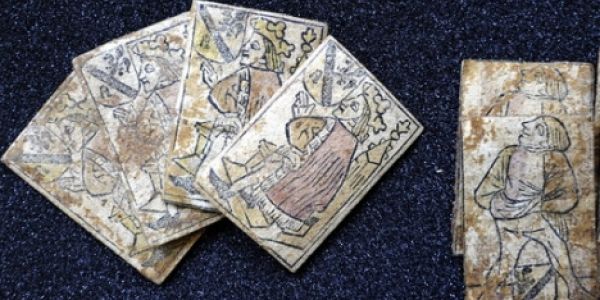 Un jeu de carte du 16e siècle retrouvé à Nidwald 